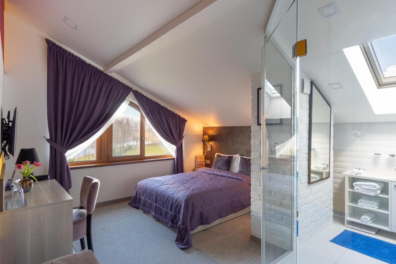 Lavender Inn Guest House Viesvenai Extérieur photo